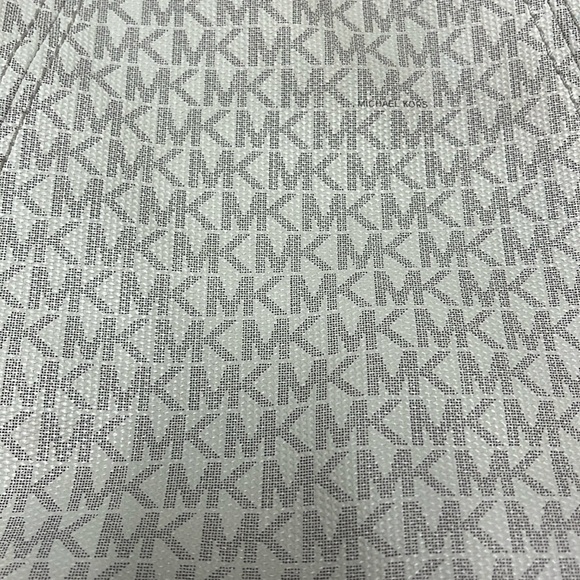 Michaell Kors signature shoulder bag- cream background with gray-ish MK’s. - Picture 8 of 16